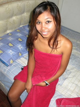 tight hot petite amateur