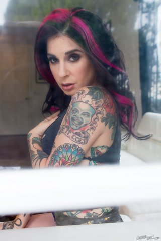 abrirse, modelo individual, tatuaje, tetas grandes