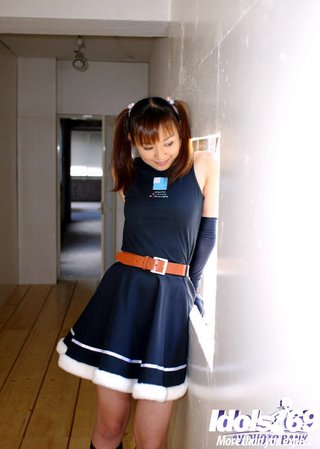 japanese teen cheerleader