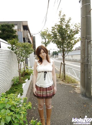 grandes pechos japonesas schoolgirl