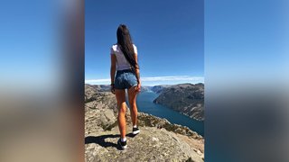 jovencita auténtico dildo