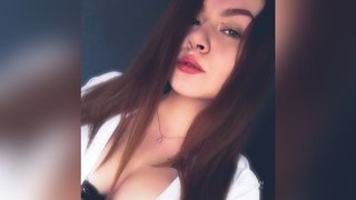 18yo huge tits