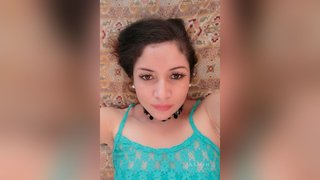 diminuta pechos pequeñita milf