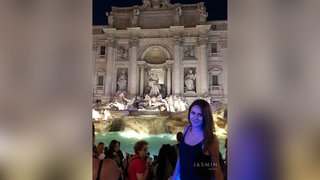 petite bisexual girl