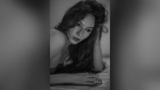 diminuta pechos italianas milf