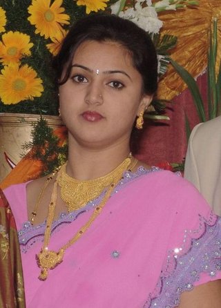 indian, posing