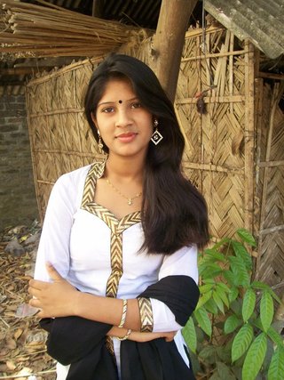 indian, posing