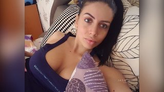 pequeñita zoom