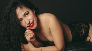 diminuta pechos meter los dedos squirt