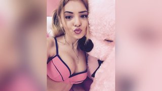 grandes pechos bisexual jovencita