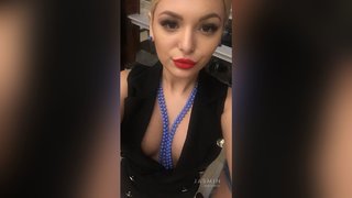 bisexual grandes teta jovencita
