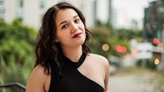 jovencita diminuta pechos cam