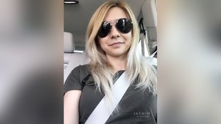 tiny tits girl squirt