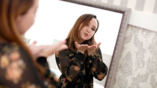 18 A asiáticas jovencita aceite