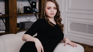 18yo cameltoe