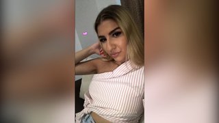 19yo girl