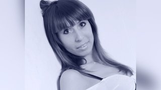 petite webcam striptease