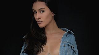 aceite, sexo en directo chica, tetas diminutas, vibrador