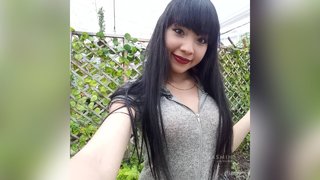 italianas oscura ojos chica