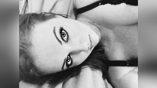milf live sex