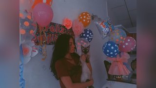 20yo, sexo en directo chica, uñas largas, zoom