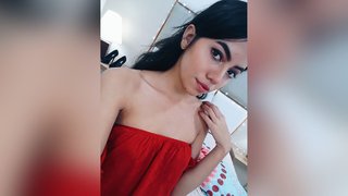 20yo, sexo en directo chica, uñas largas, zoom