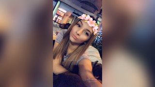 diminuta pechos