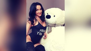 athletic webcam striptease