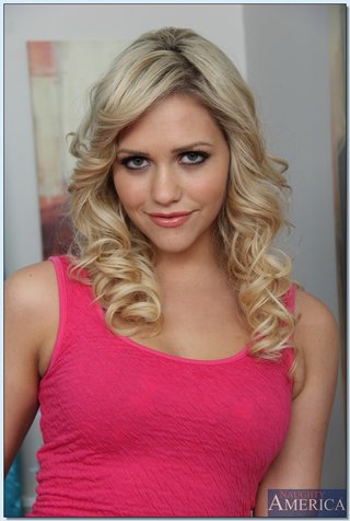 tiny tits face