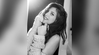 pequeñita auténtico chica