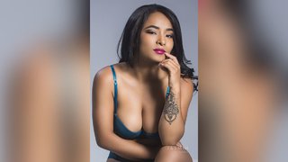 italianas jovencita dildo