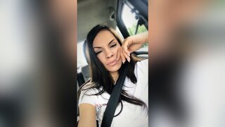 brown eyes girl