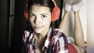 latin 18yo lesbian