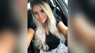 grandes pechos castaña ojos