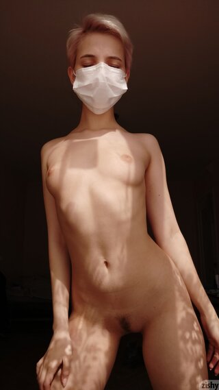 sexy rusas poses desnudas