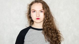 bisexual teen green eyes