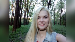 pequeñita webcam squirt