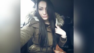 brown eyes girl