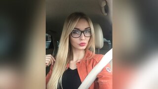 big tits girl squirt