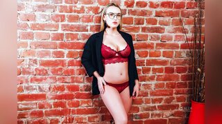 camgirl 18yo squirt
